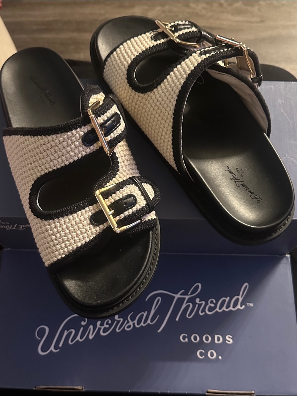 Universal Thread Cream and Black Buckle Slide Sandals